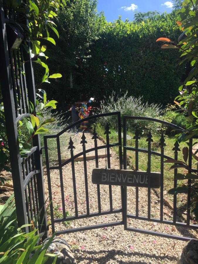 Le Jardin De Theleme "Charme Discret Pour Un Nid Douillet" Villa Mazille Exteriör bild